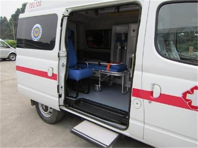 滦平救护车出租服务案例7